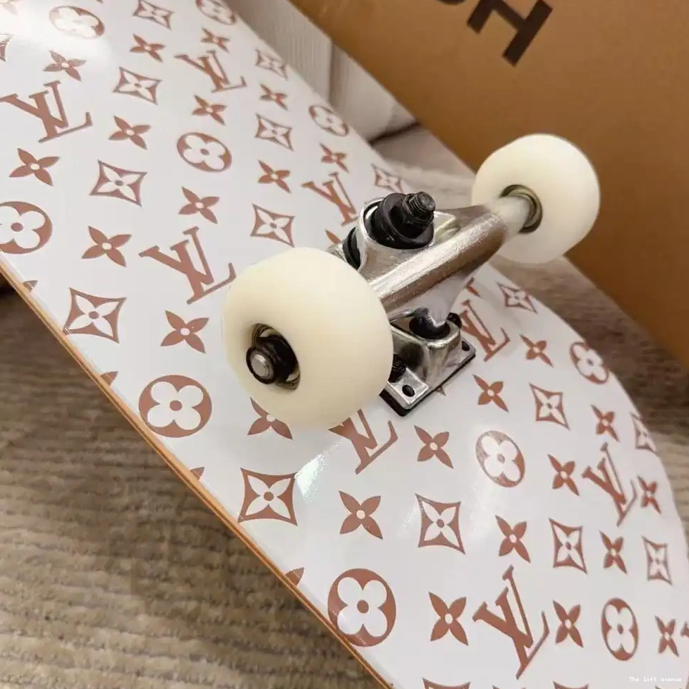 BROWN SKATEBOARD LV MONOGRAM CUSTOM 0506